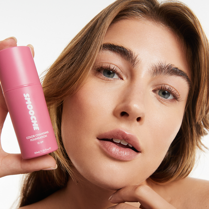 Color Changing Foundation — lifestyle photo | Smooche